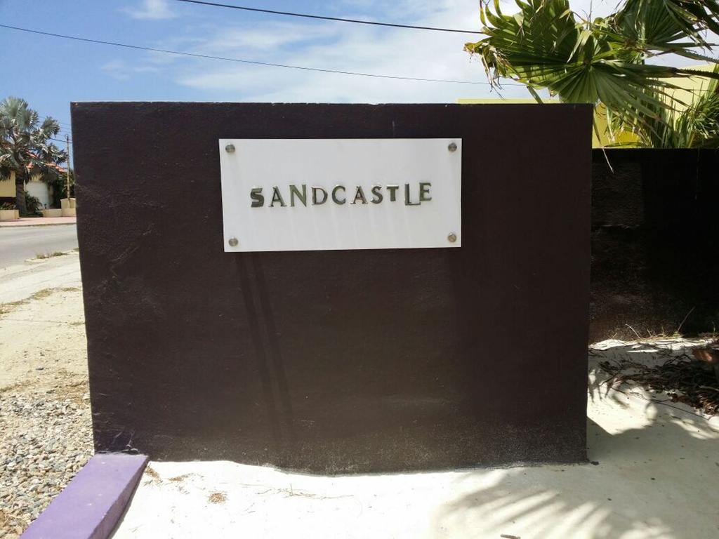 Sandcastle Beach Apartments 棕榈滩 外观 照片